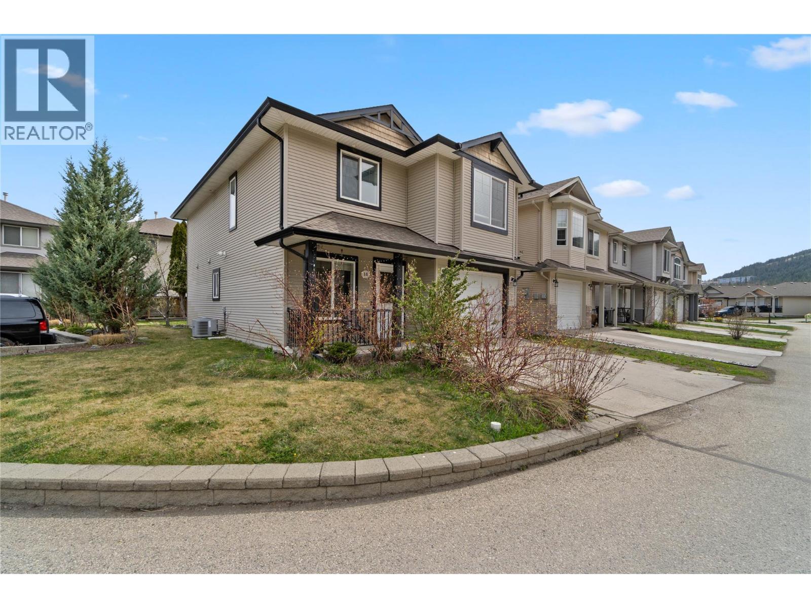 MLS® listing #29747390 for sale located at 1760 COPPERHEAD Drive Unit# 16