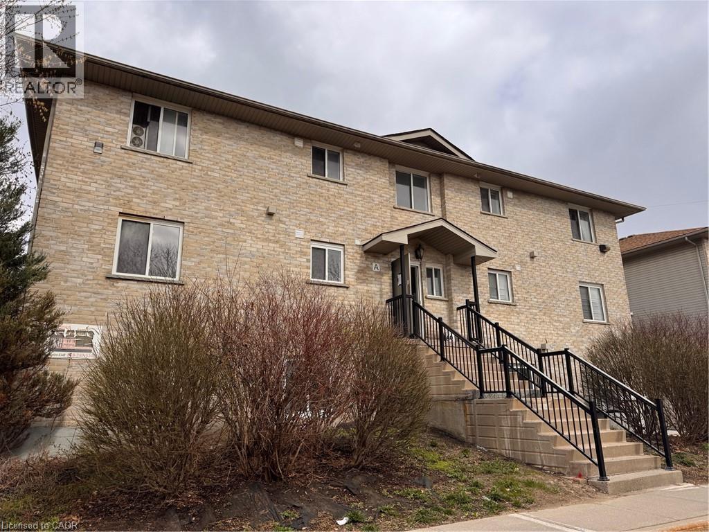 MLS® listing #29748293 for sale located at 44 WALNUT Street Unit# A06