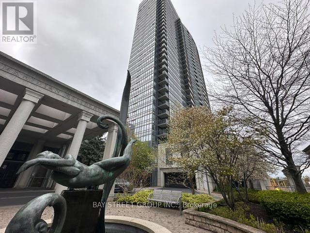 MLS® listing #29750127 for sale located at 1111 - 15 GREENVIEW AVENUE