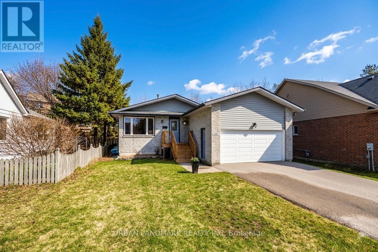MLS® listing #29750140 for sale located at 140 RIVEREDGE DRIVE