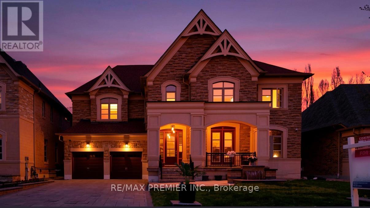 MLS® listing #29750329 for sale located at 95 SARRACINI CRESCENT