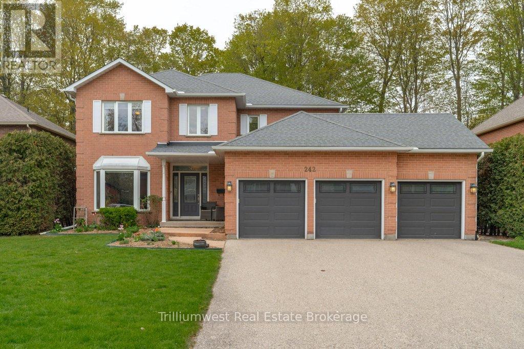 MLS® listing #29750633 for sale located at 242 CHELTONWOOD CRESCENT