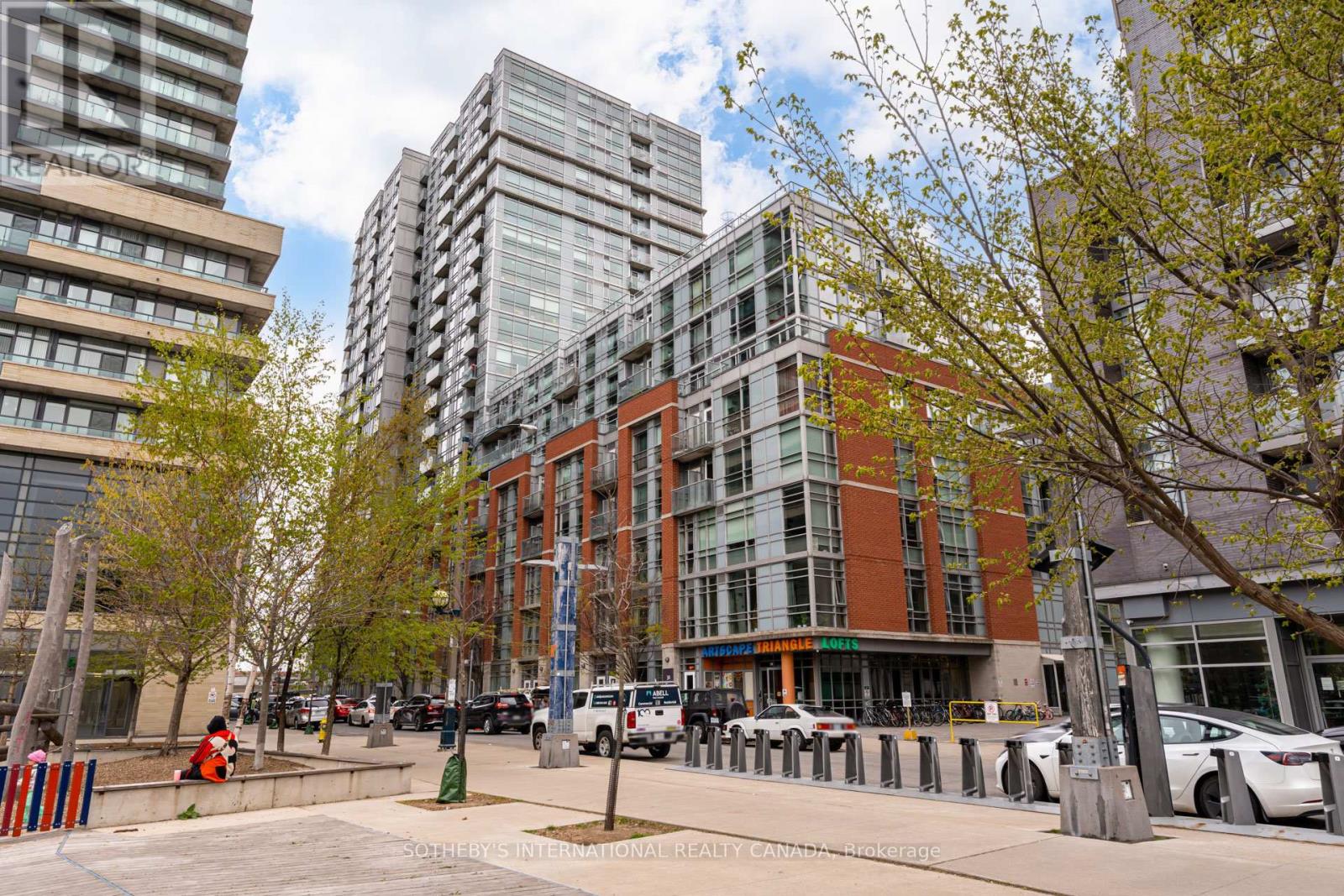 MLS® listing #29750848 for sale located at 916 - 150 SUDBURY STREET