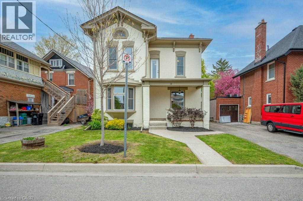 MLS® listing #29751201 for sale located at 12 CLARENCE Place