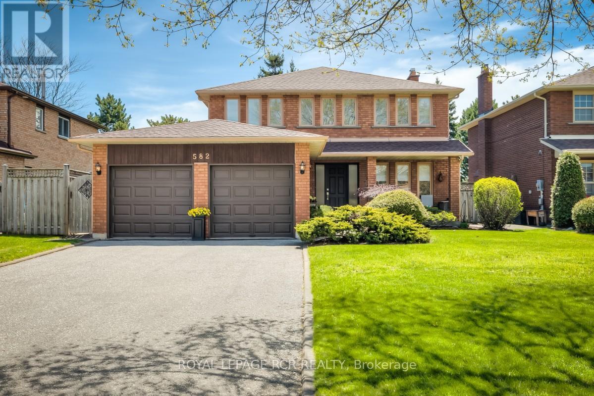MLS® listing #29751257 for sale located at 582 MILLARD STREET