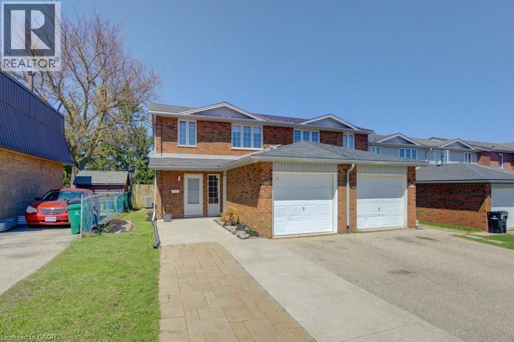 MLS® listing #29751513 for sale located at 90 RALGREEN Crescent