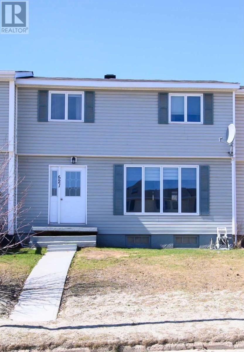 MLS® listing #29751675 for sale located at 521 Tamarack Drive