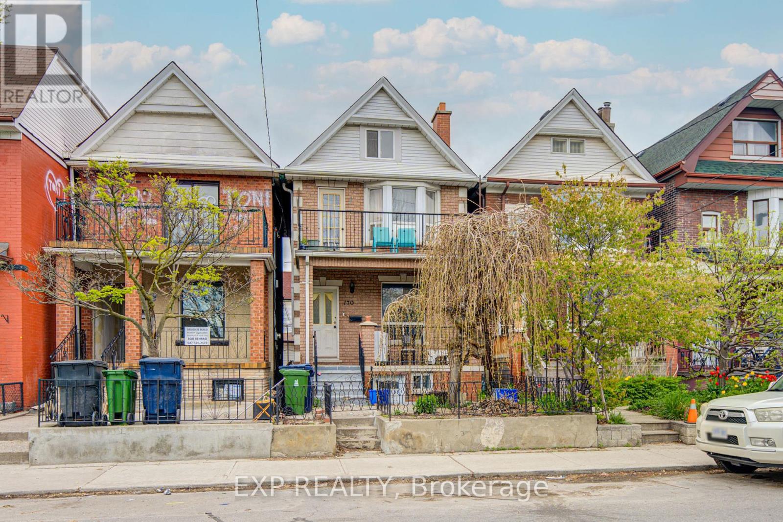 MLS® listing #29753912 for sale located at 170 WALLACE AVENUE