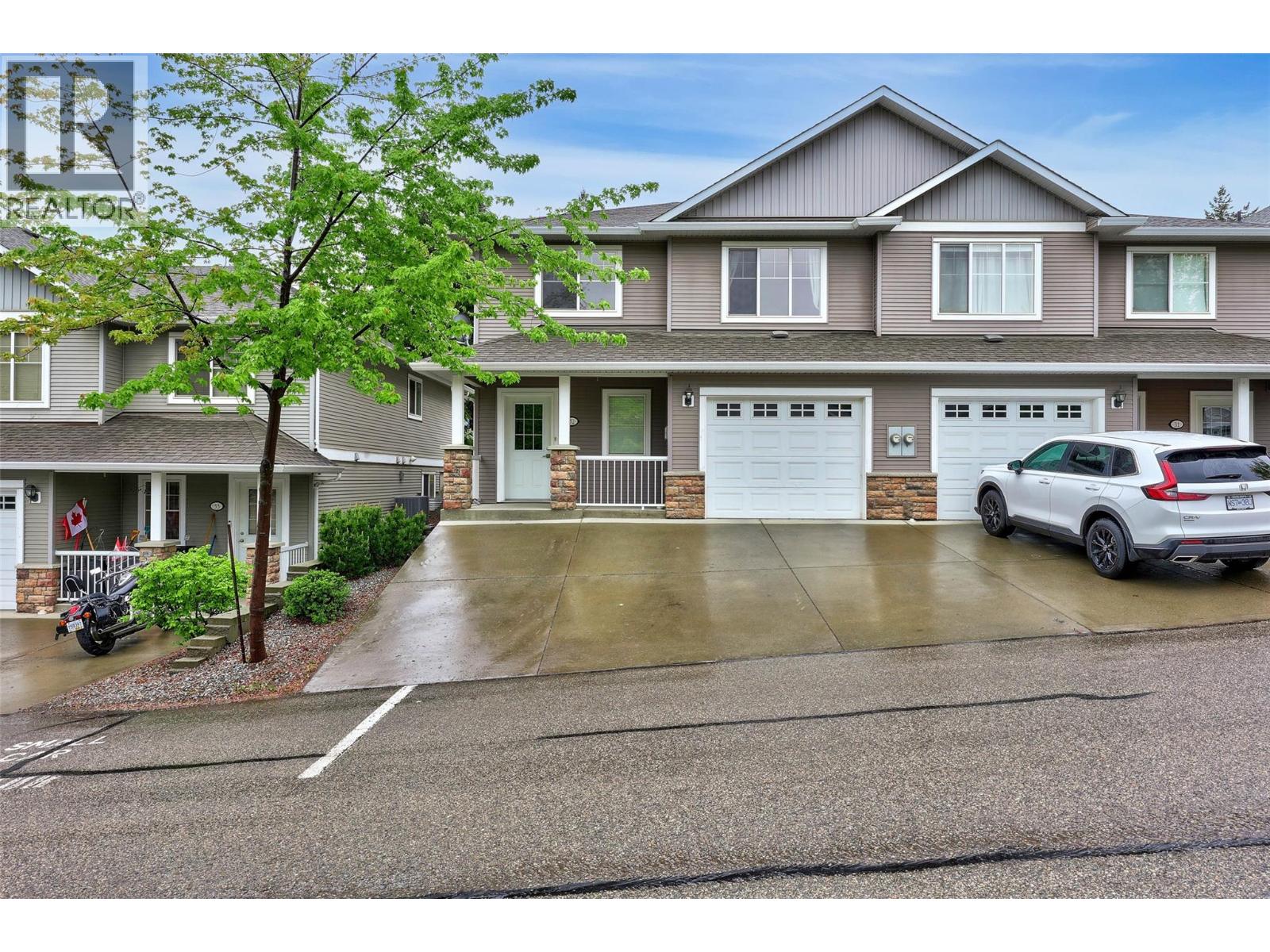 MLS® listing #29754646 for sale located at 1855 Hillside Drive Unit# 32