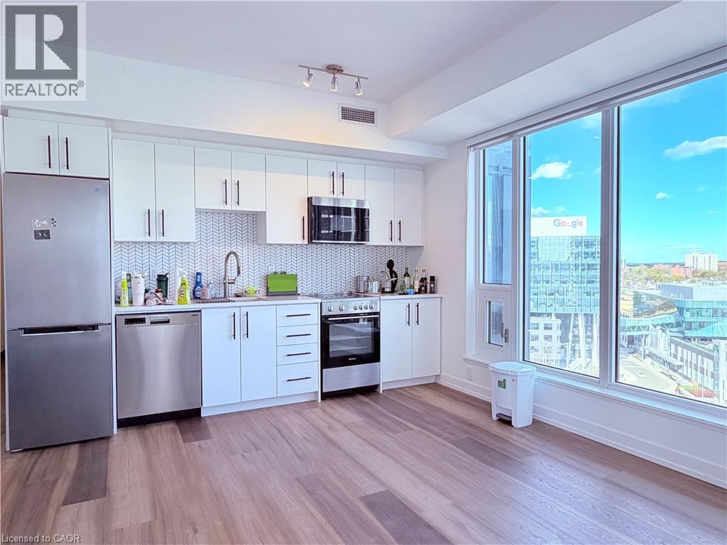 MLS® listing #29754945 for sale located at 5 WELLINGTON Street S Unit# 1102