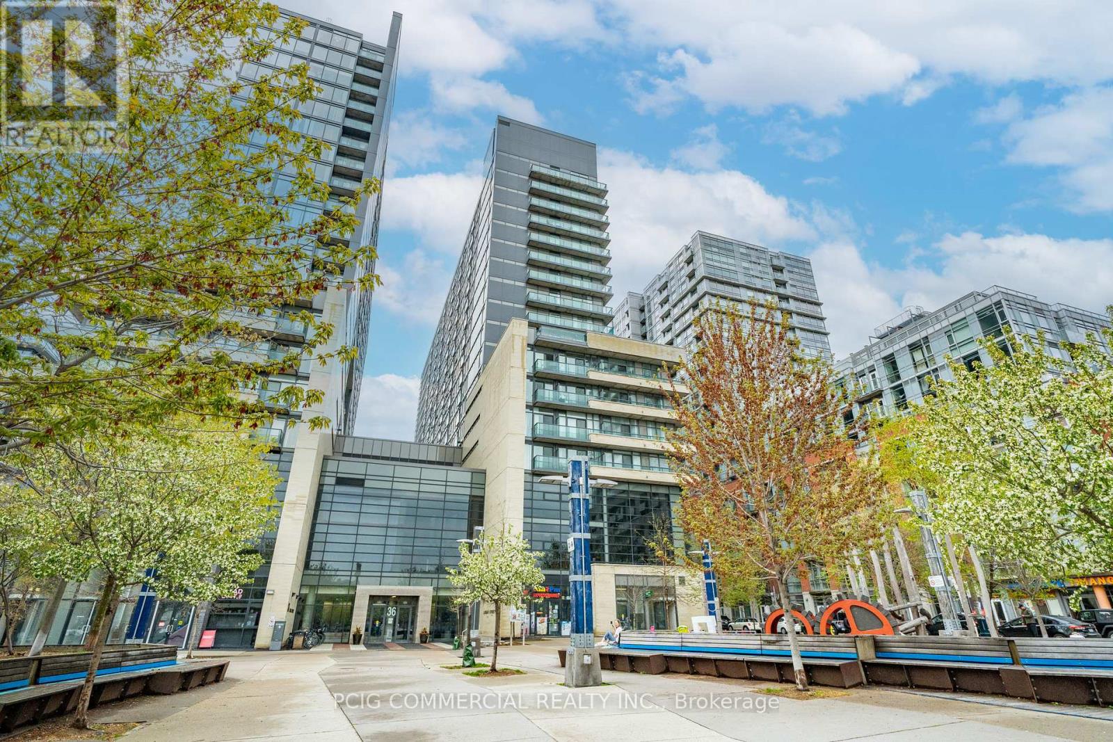 MLS® listing #29756003 for sale located at 803W - 36 LISGAR STREET