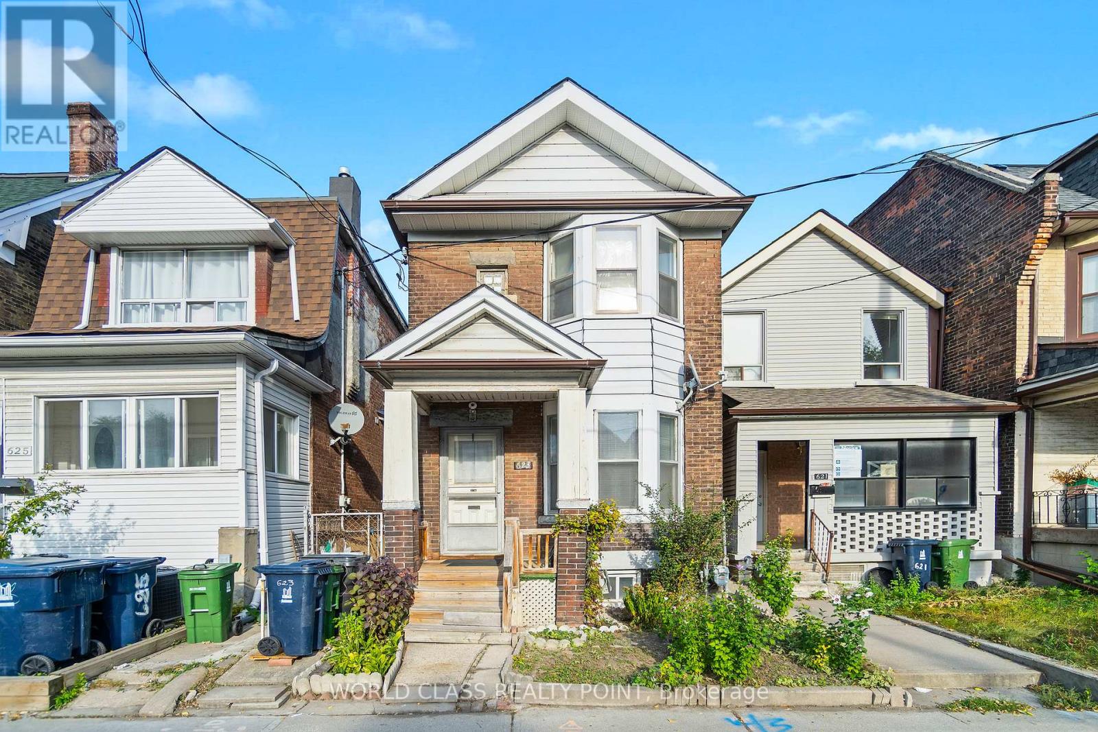 MLS® listing #29756122 for sale located at 623 OSSINGTON AVENUE