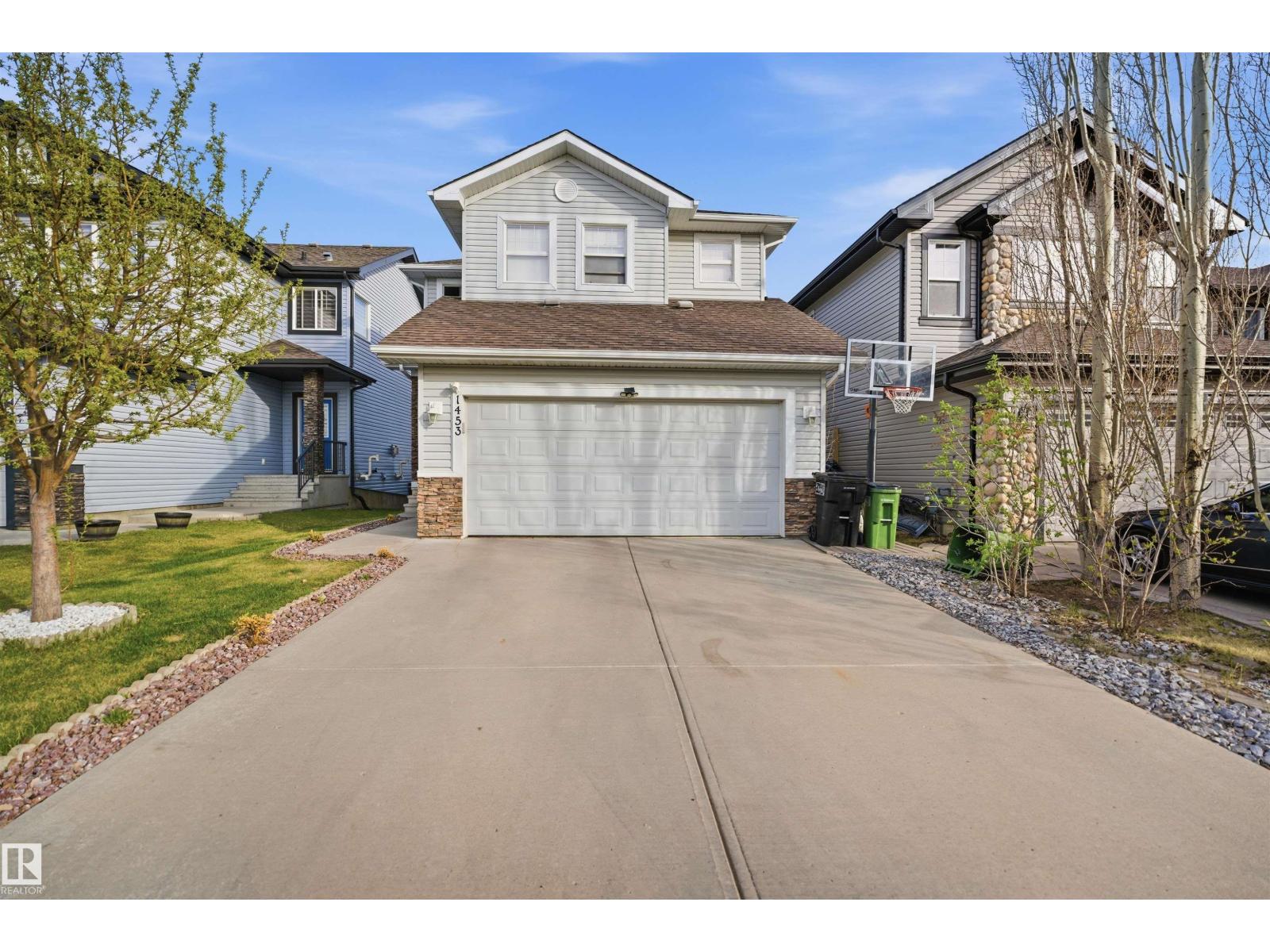 MLS® listing #29757065 for sale located at 1453 HAYS WY NW
