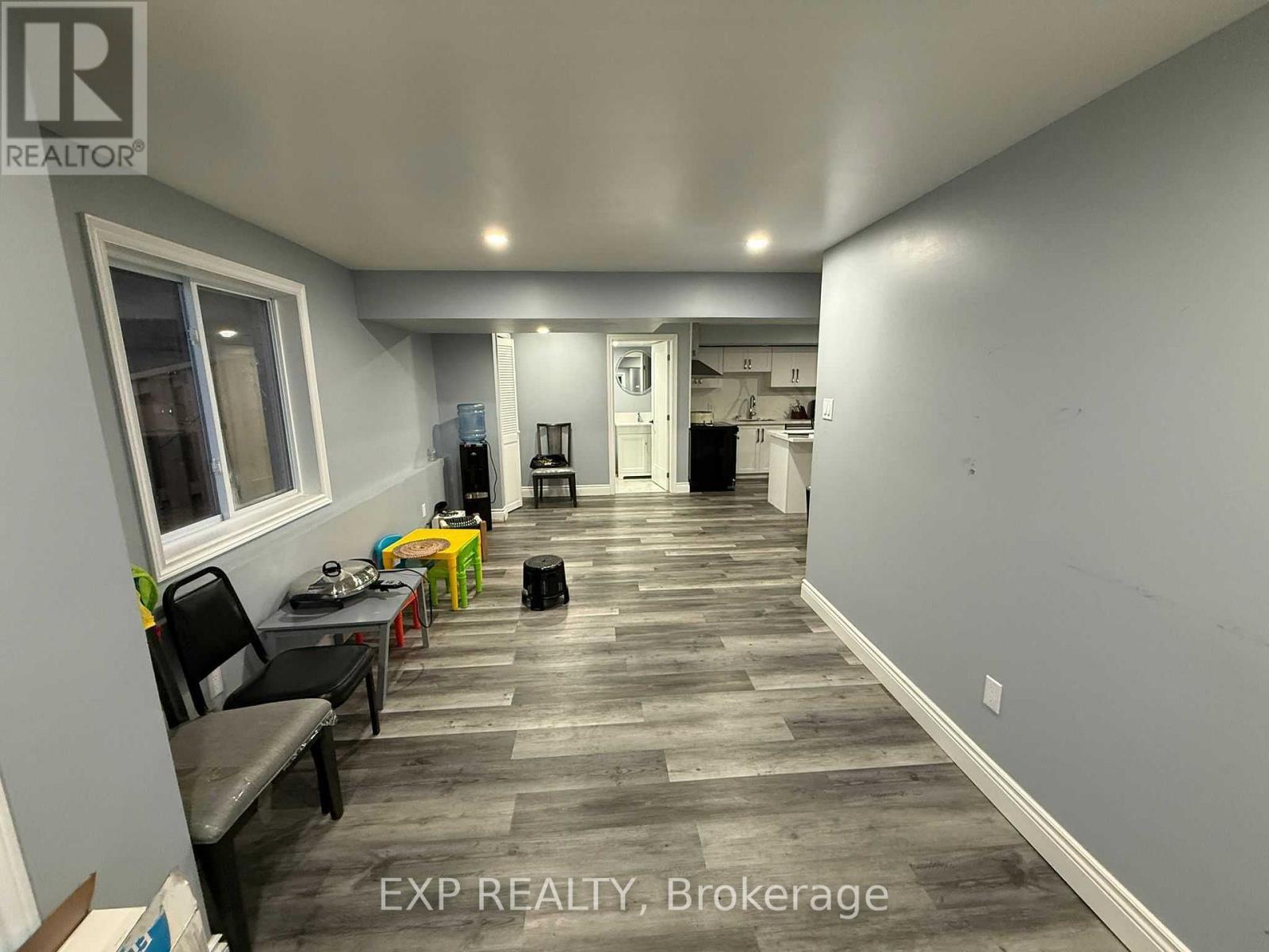 MLS® listing #29757351 for sale located at LOWER - 952 DUNNIGAN COURT