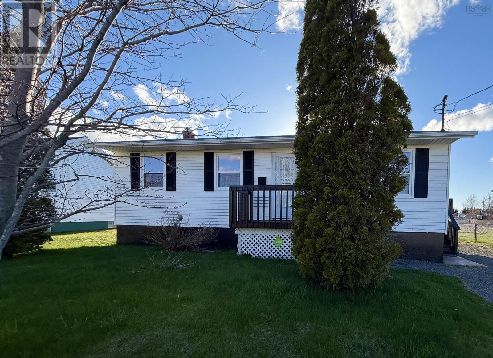MLS® listing #29757503 for sale located at 733 Sharpes Lane
