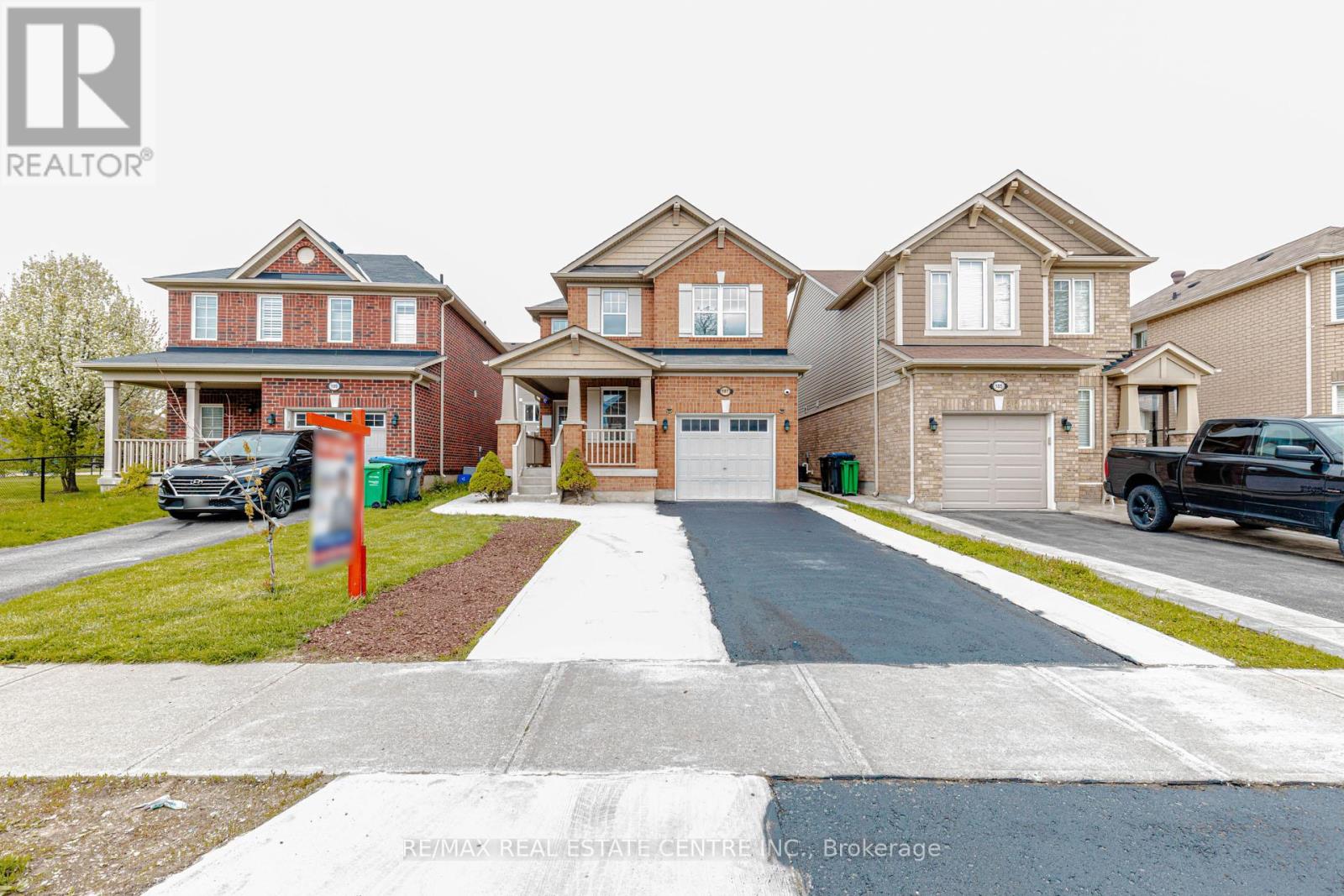 MLS® listing #29757623 for sale located at 187 LOCKWOOD ROAD
