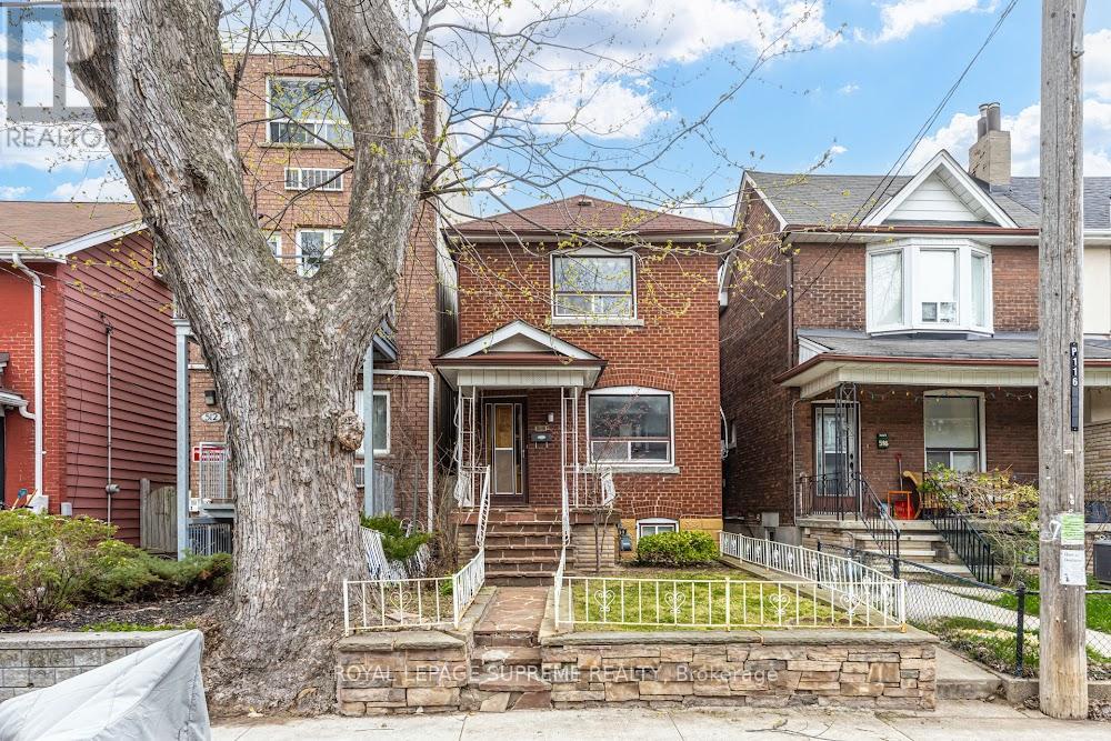 MLS® listing #29757844 for sale located at 514 CONCORD AVENUE