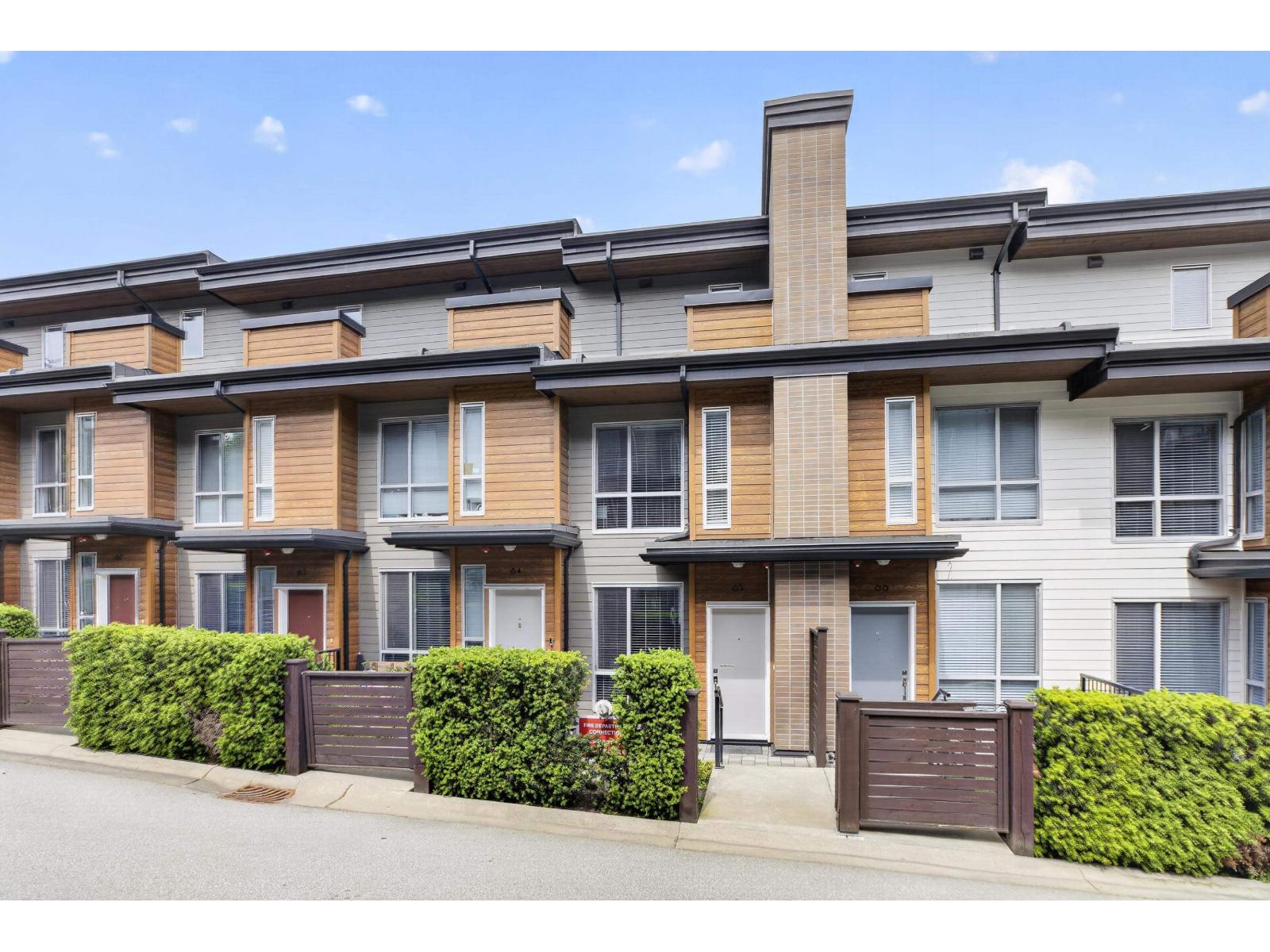 MLS® listing #29757933 for sale located at 65 15775 MOUNTAIN VIEW DRIVE