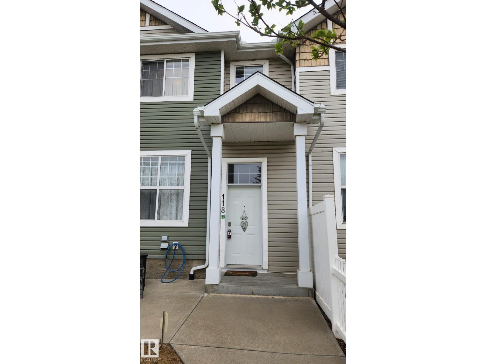 MLS® listing #29758069 for sale located at #118 2051 TOWNE CENTRE BV NW