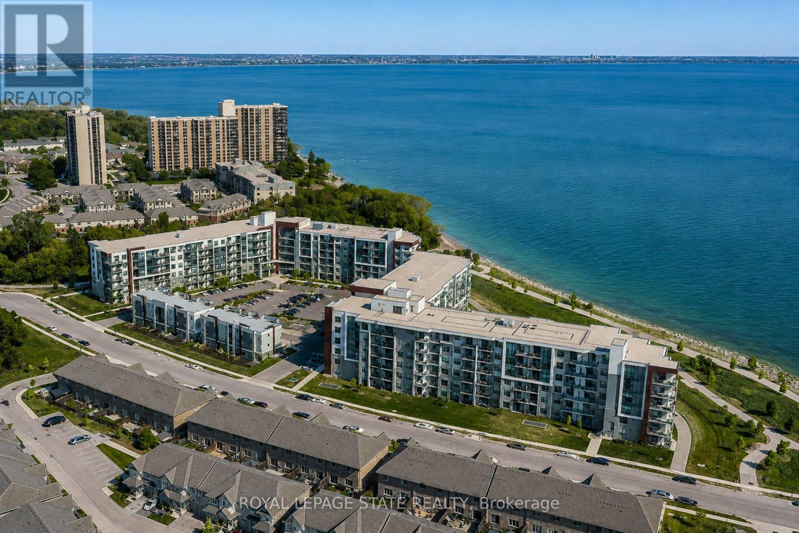 MLS® listing #29759597 for sale located at 628 - 125 SHOREVIEW PLACE