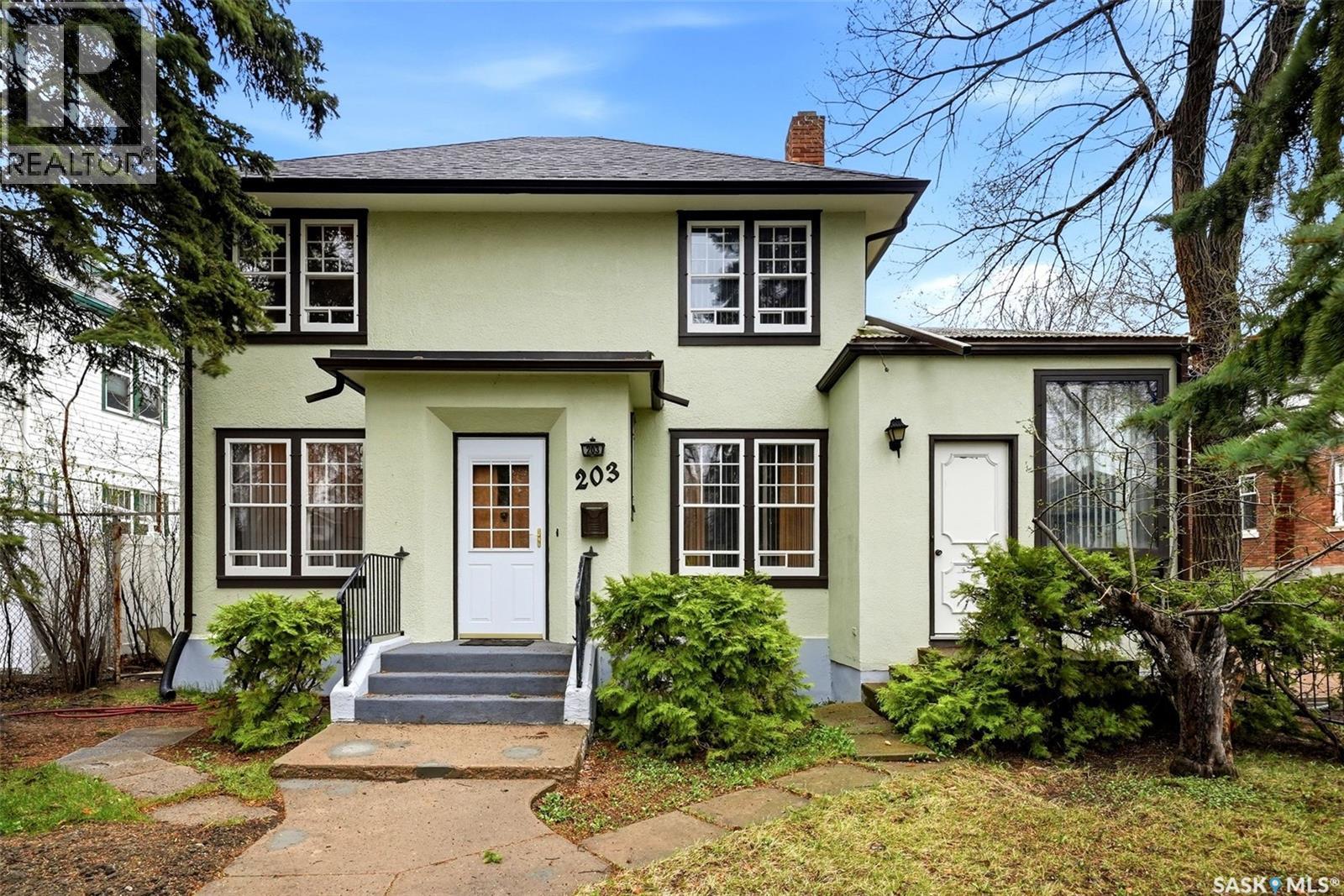 MLS® listing #29759737 for sale located at 203 Angus CRESCENT