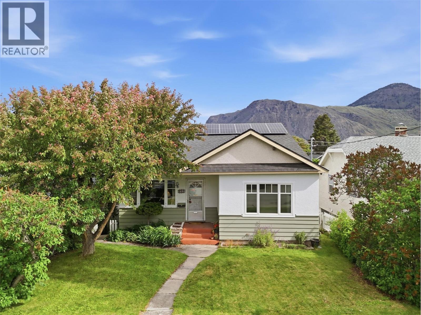 MLS® listing #29762901 for sale located at 952 Nicola Street