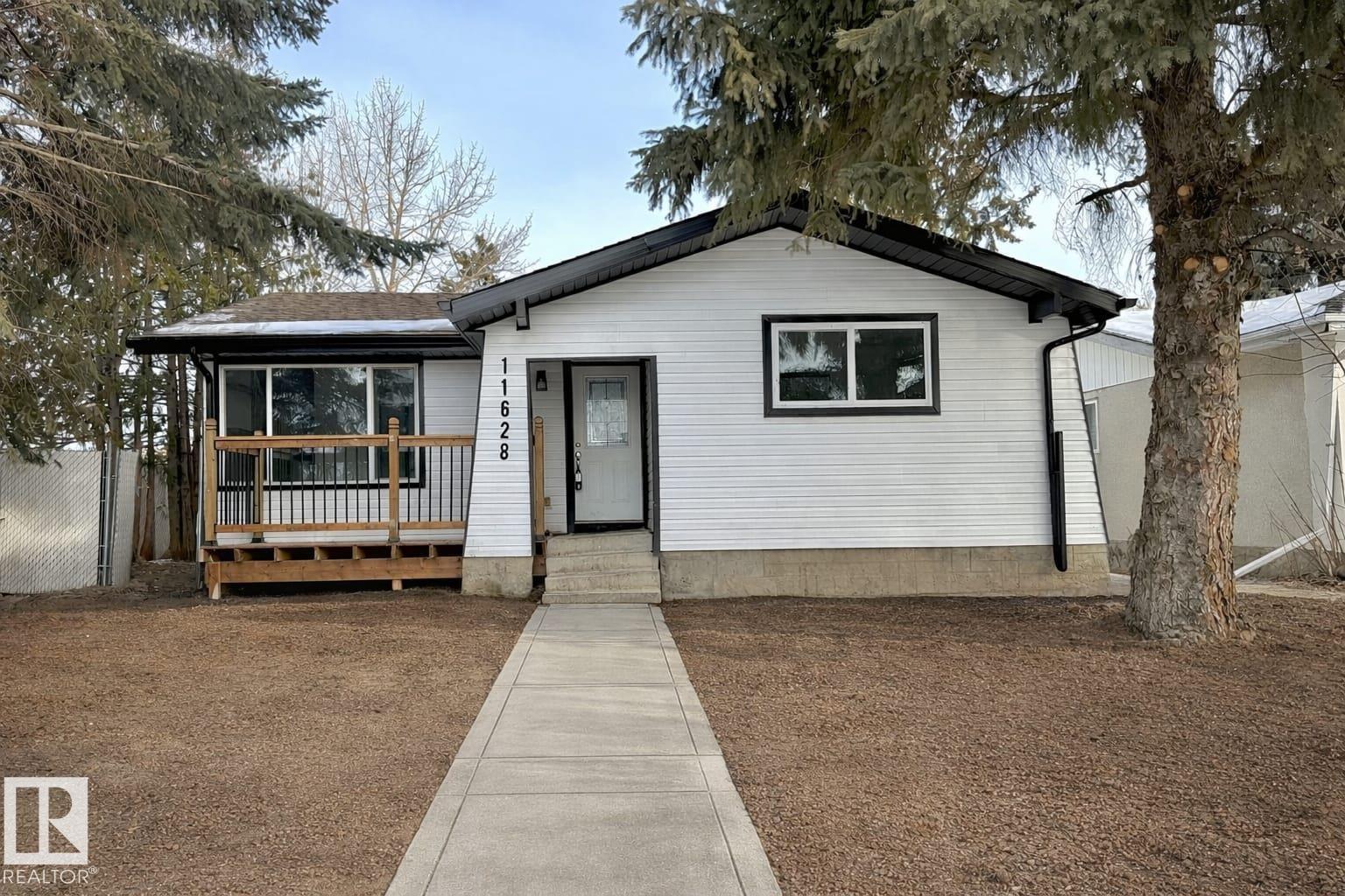 MLS® listing #29763303 for sale located at 11628 151 AV NW