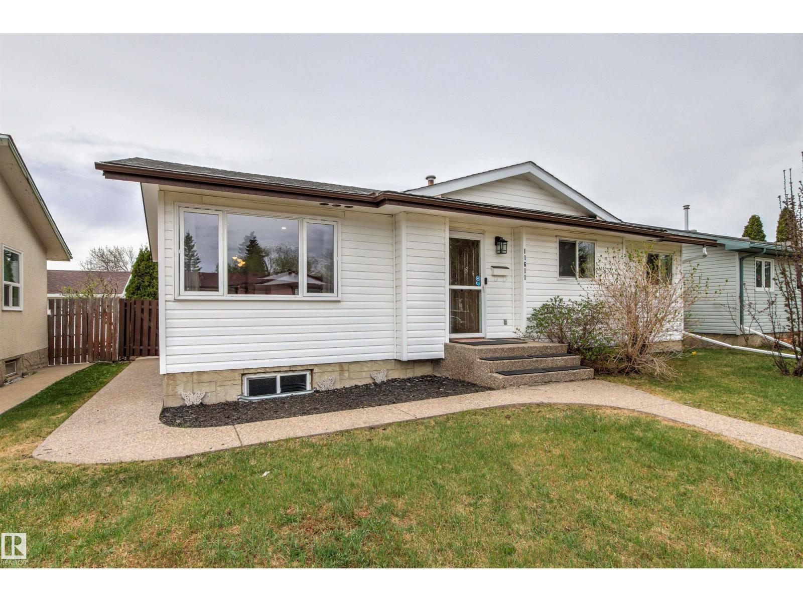 MLS® listing #29763351 for sale located at 11611 151 AV NW
