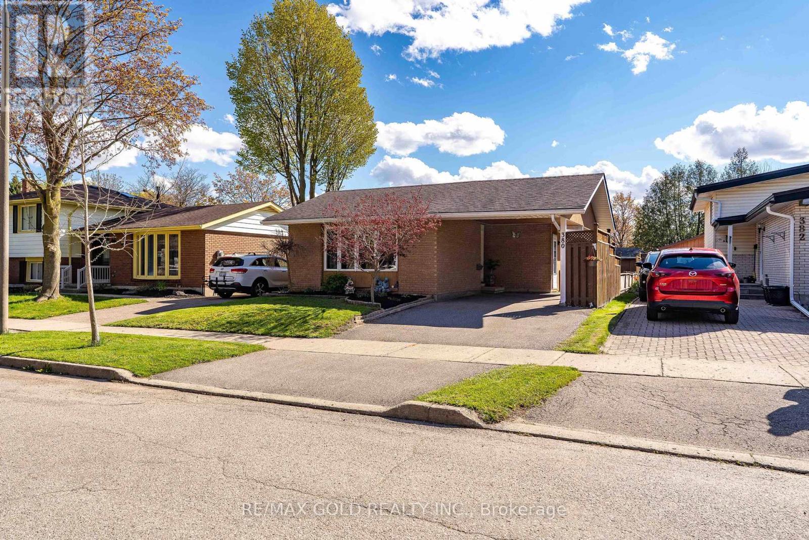 MLS® listing #29763375 for sale located at 380 GRANGEWOOD DRIVE W