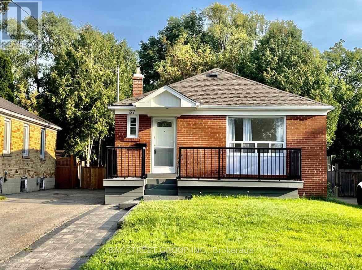MLS® listing #29763732 for sale located at MAIN FLOOR - 37 BAYARD AVENUE
