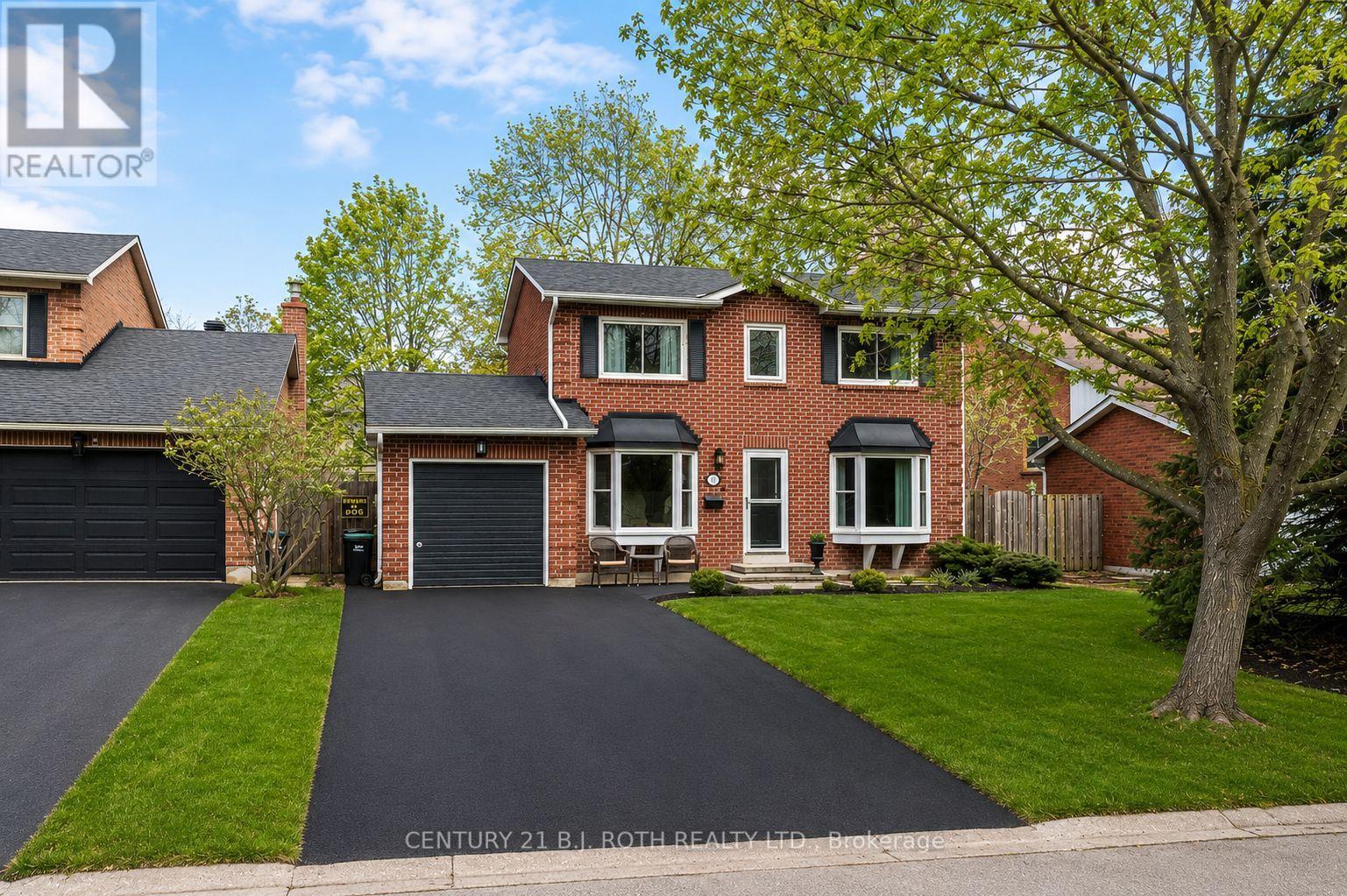 MLS® listing #29763891 for sale located at 11 PEPLER PLACE