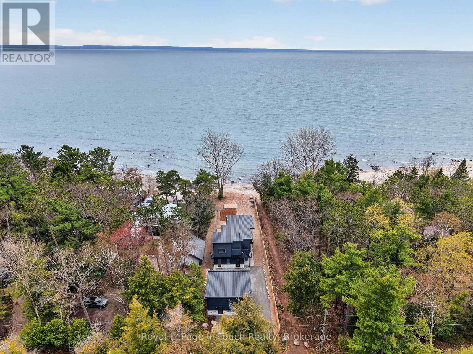 MLS® listing #29763916 for sale located at 160 TINY BEACHES ROAD N