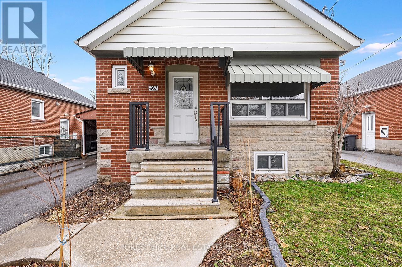 MLS® listing #29764180 for sale located at 667 PHARMACY AVENUE