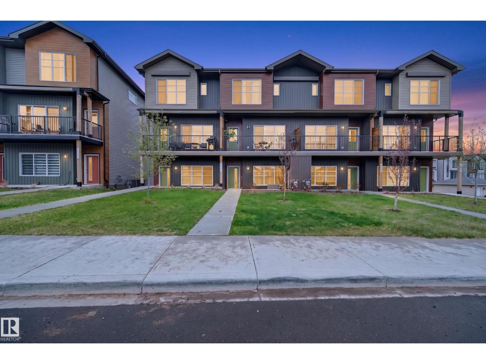 MLS® listing #29764419 for sale located at 512 37 ST SW