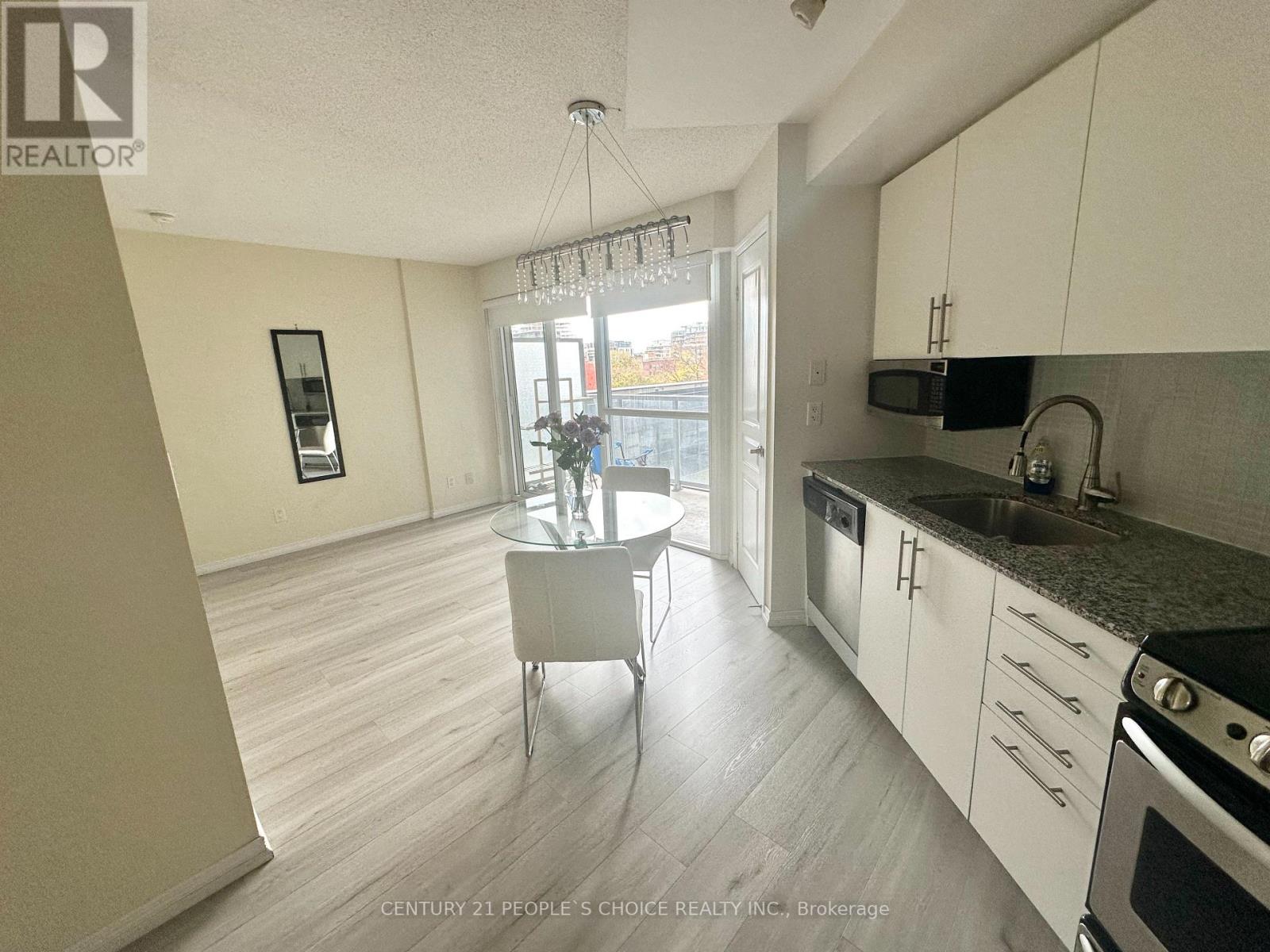 MLS® listing #29764933 for sale located at 511 - 352 FRONT STREET W