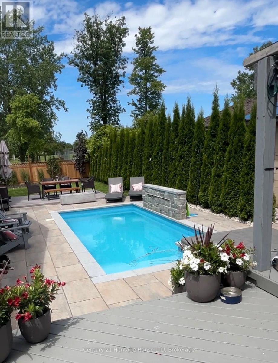 MLS® listing #29765016 for sale located at 6021 MONTROSE ROAD