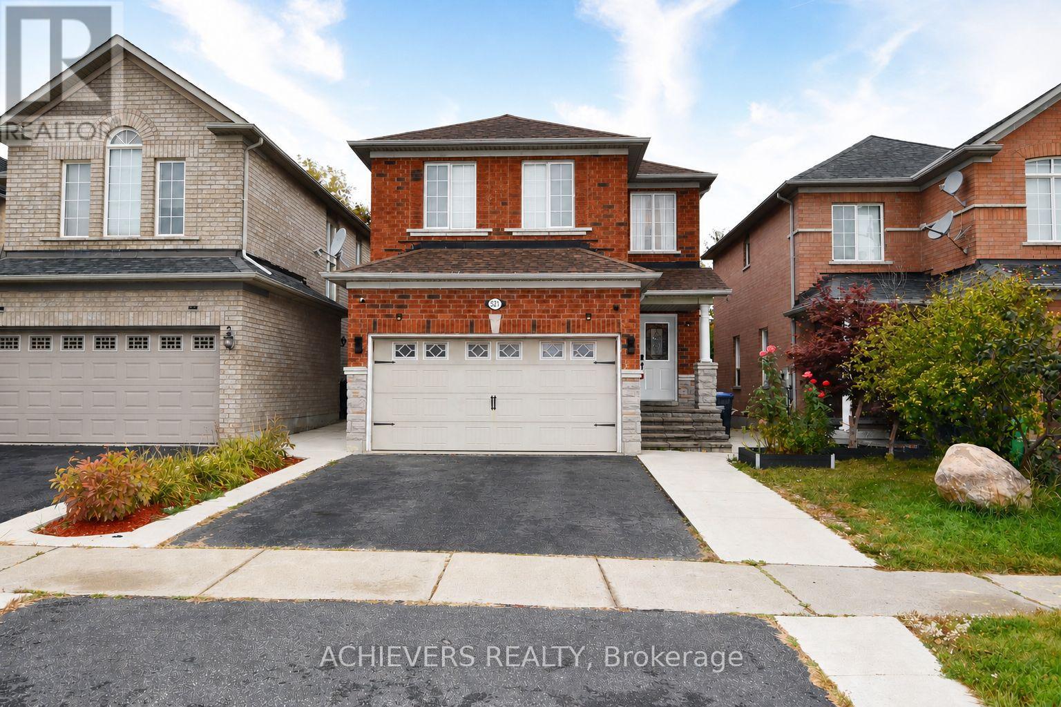 MLS® listing #29765383 for sale located at 521 NAVIGATOR DRIVE
