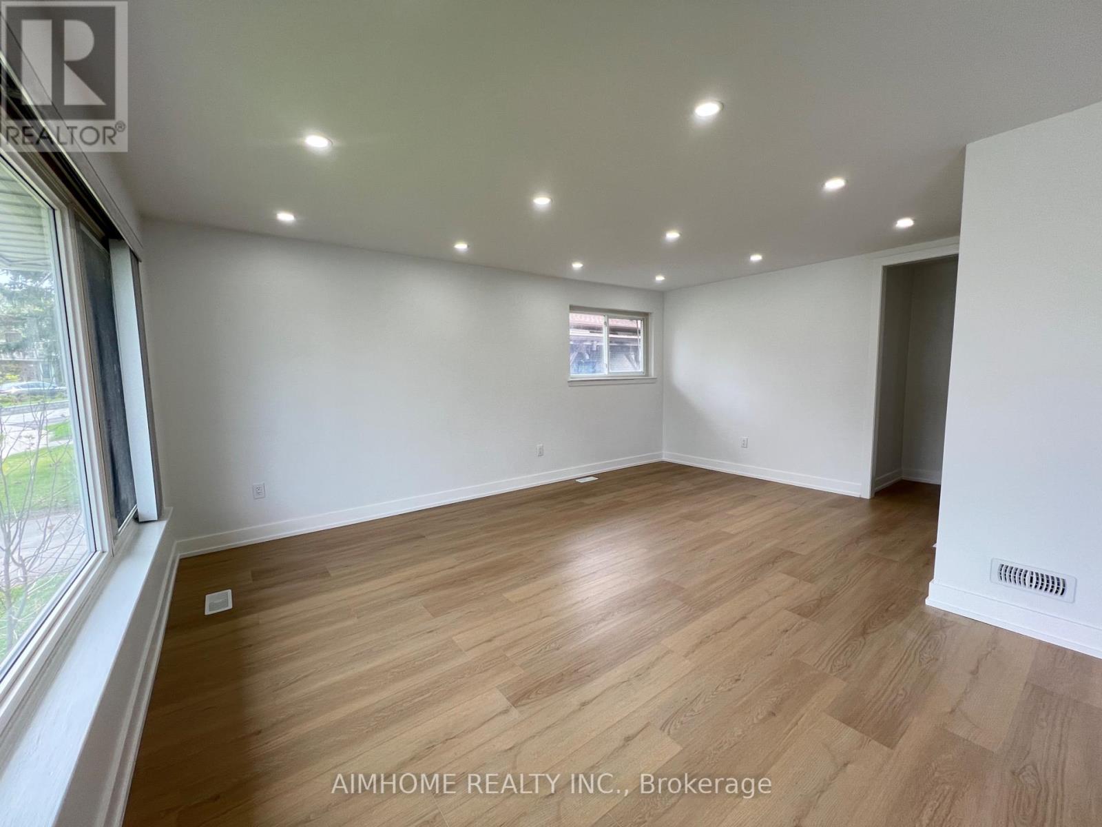 MLS® listing #29765475 for sale located at 22 DENVER PLACE