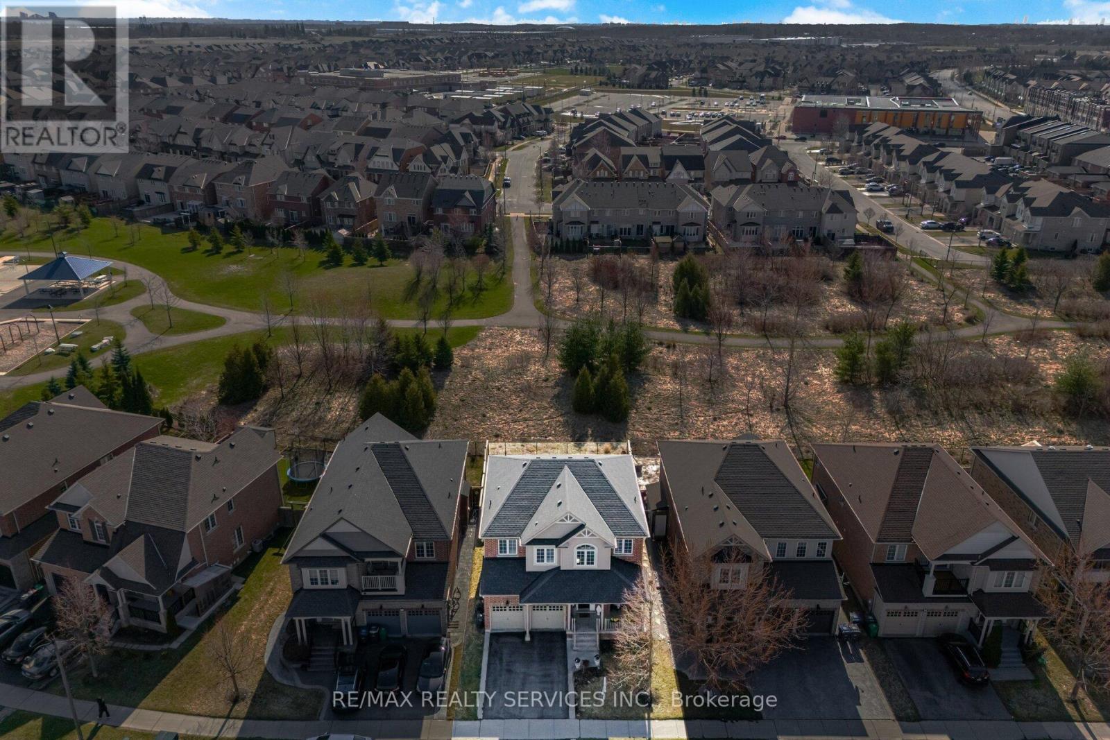 MLS® listing #29765560 for sale located at 23 TWISTLETON STREET