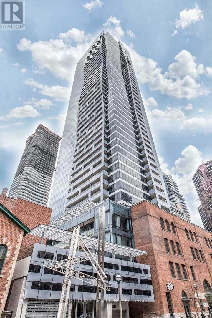 MLS® listing #29766352 for sale located at 704 - 5 ST JOSEPH STREET