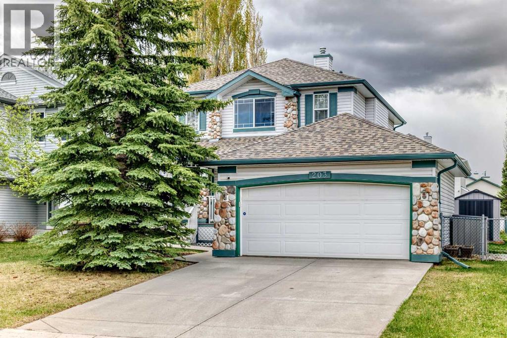 MLS® listing #29766624 for sale located at 203 WEST LAKEVIEW Circle