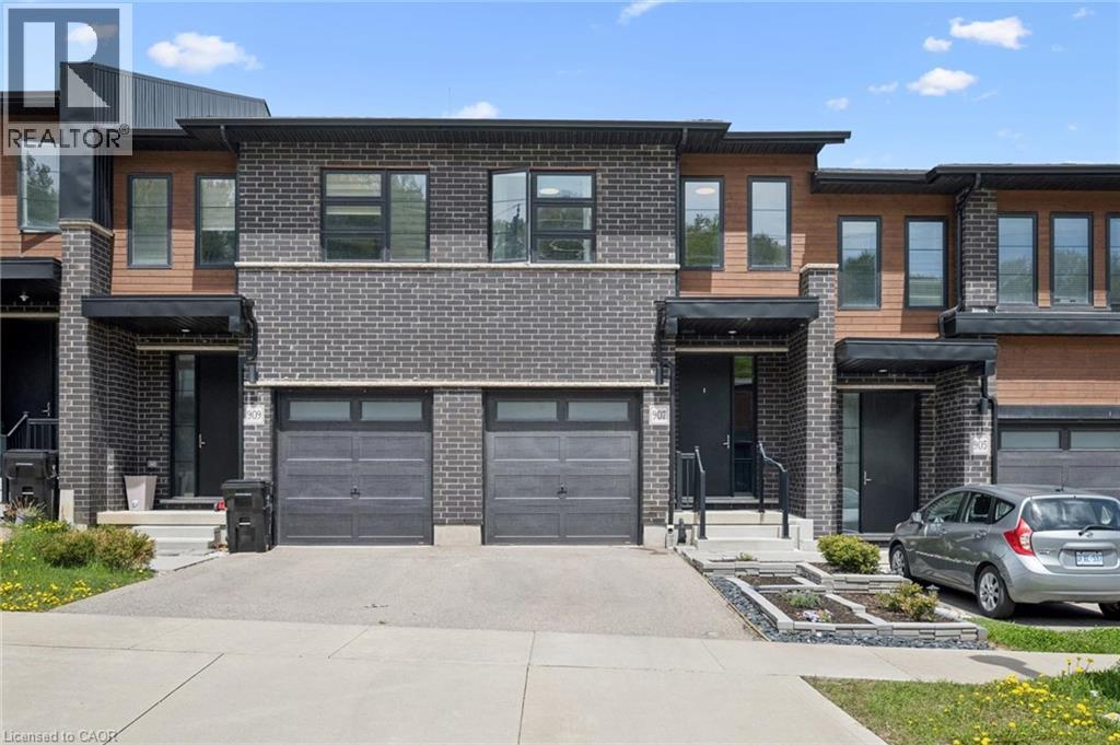 MLS® listing #29767018 for sale located at 907 ROBERT FERRIE Drive