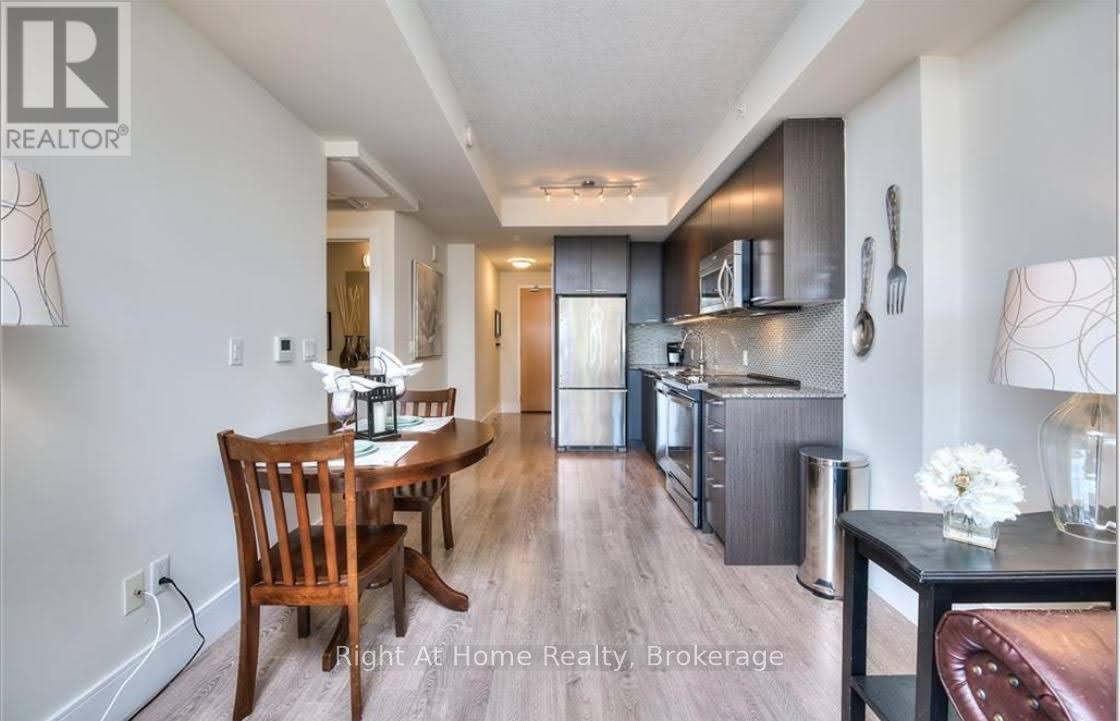 MLS® listing #29767207 for sale located at 117 - 155 ST LEGER STREET
