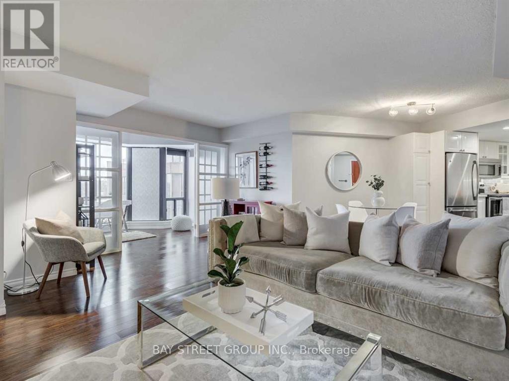 MLS® listing #29767803 for sale located at 602 - 456 COLLEGE STREET