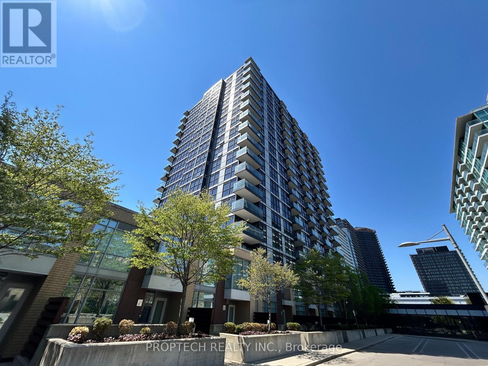 MLS® listing #29767806 for sale located at 815 - 19 SINGER COURT