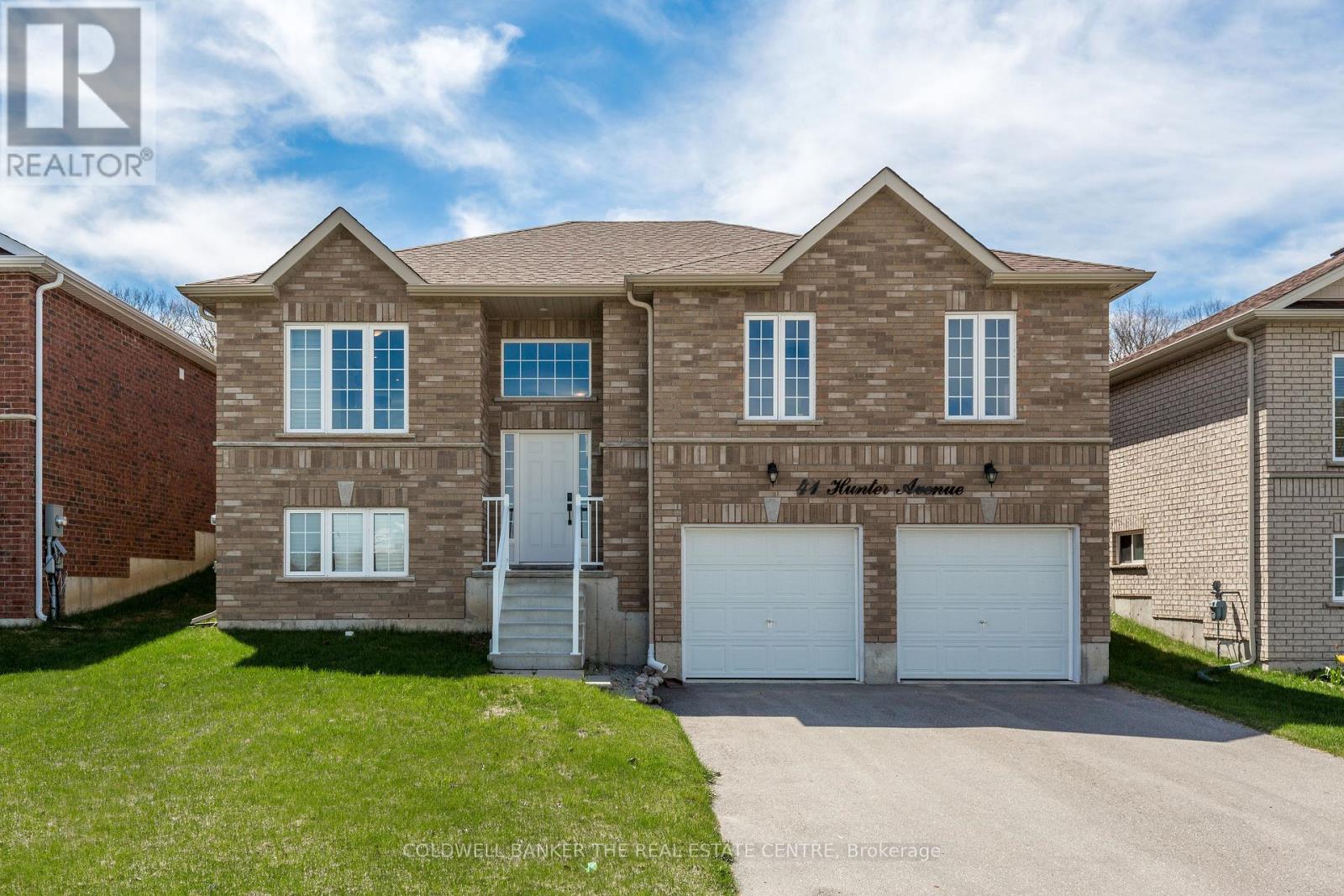 MLS® listing #29767857 for sale located at 41 HUNTER AVENUE