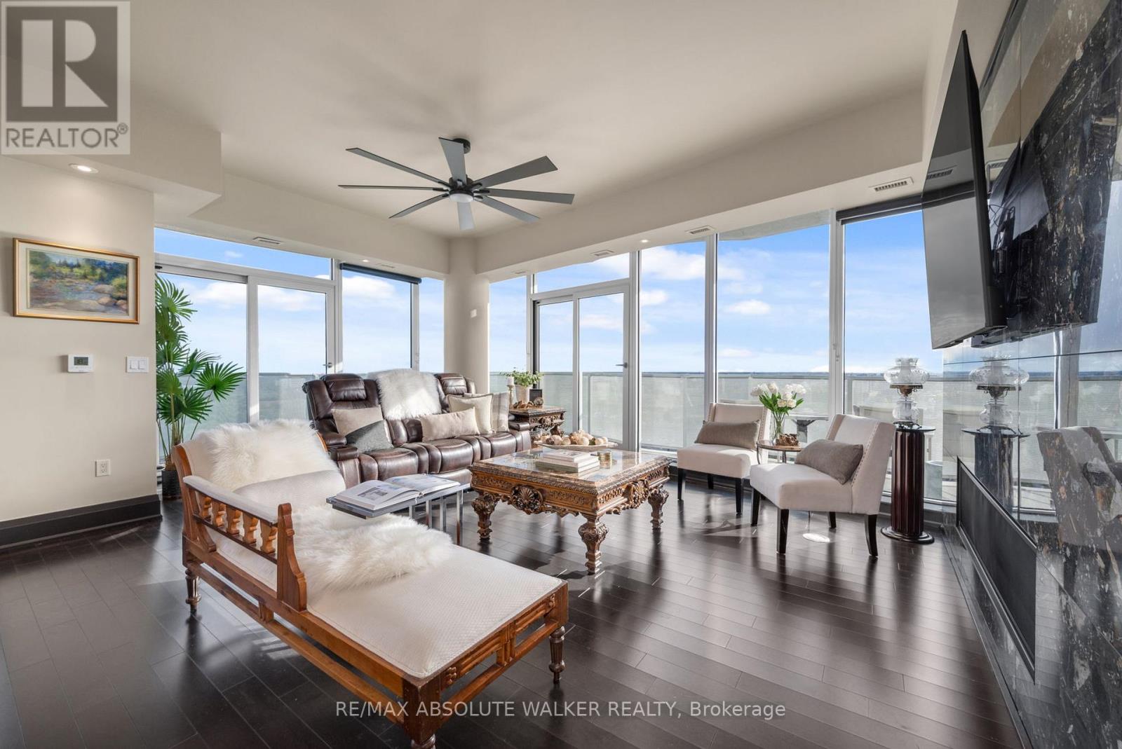 MLS® listing #29768276 for sale located at 4101 - 805 CARLING AVENUE