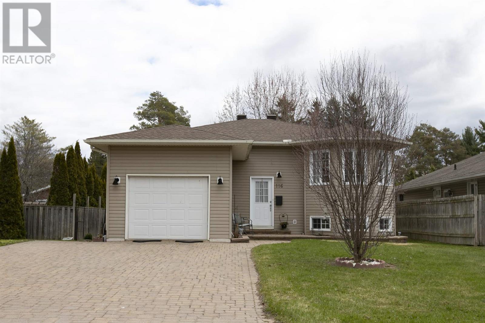 MLS® listing #29768411 for sale located at 116 Willowdale ST
