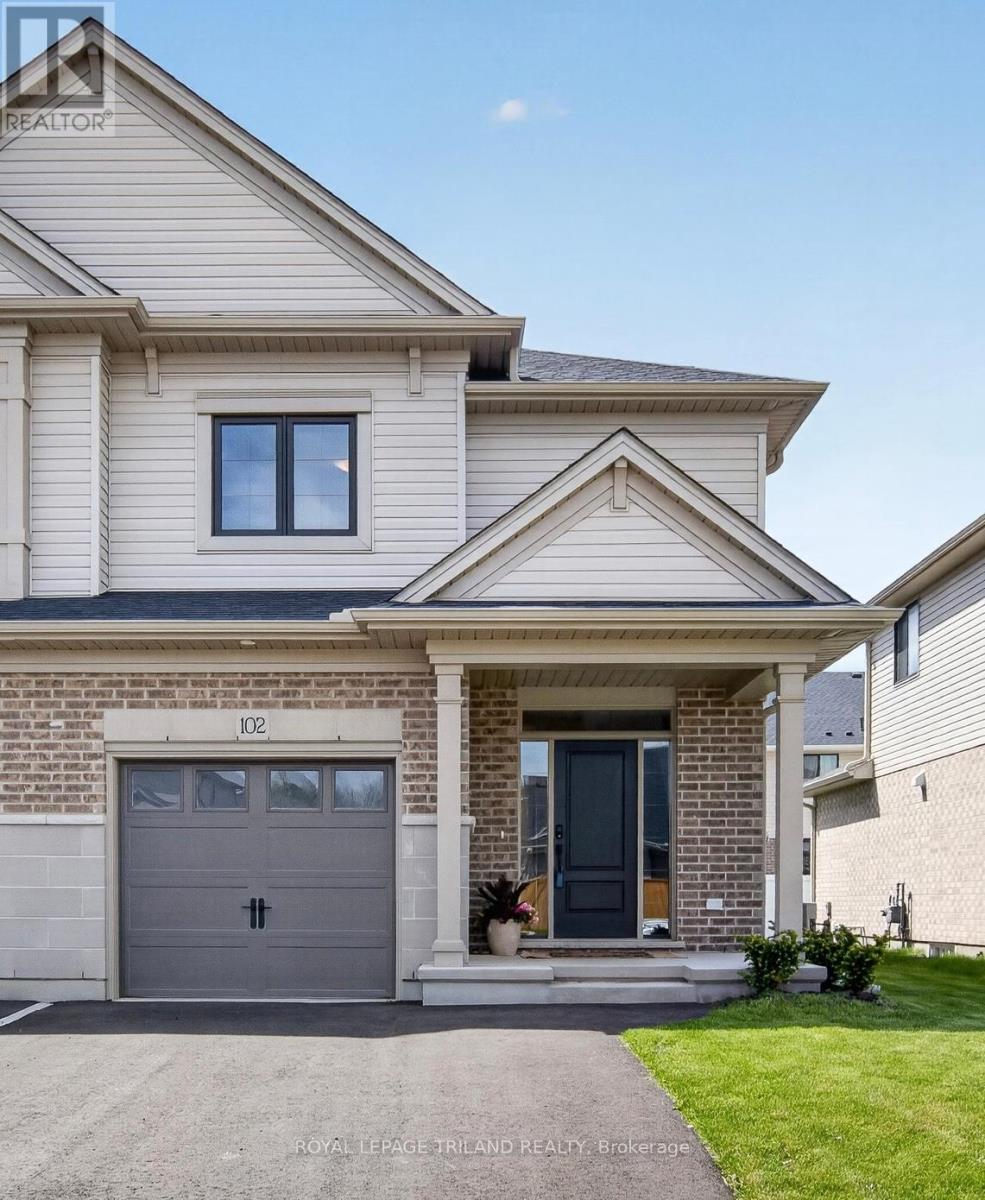 MLS® listing #29768416 for sale located at 102 CORTLAND TERRACE