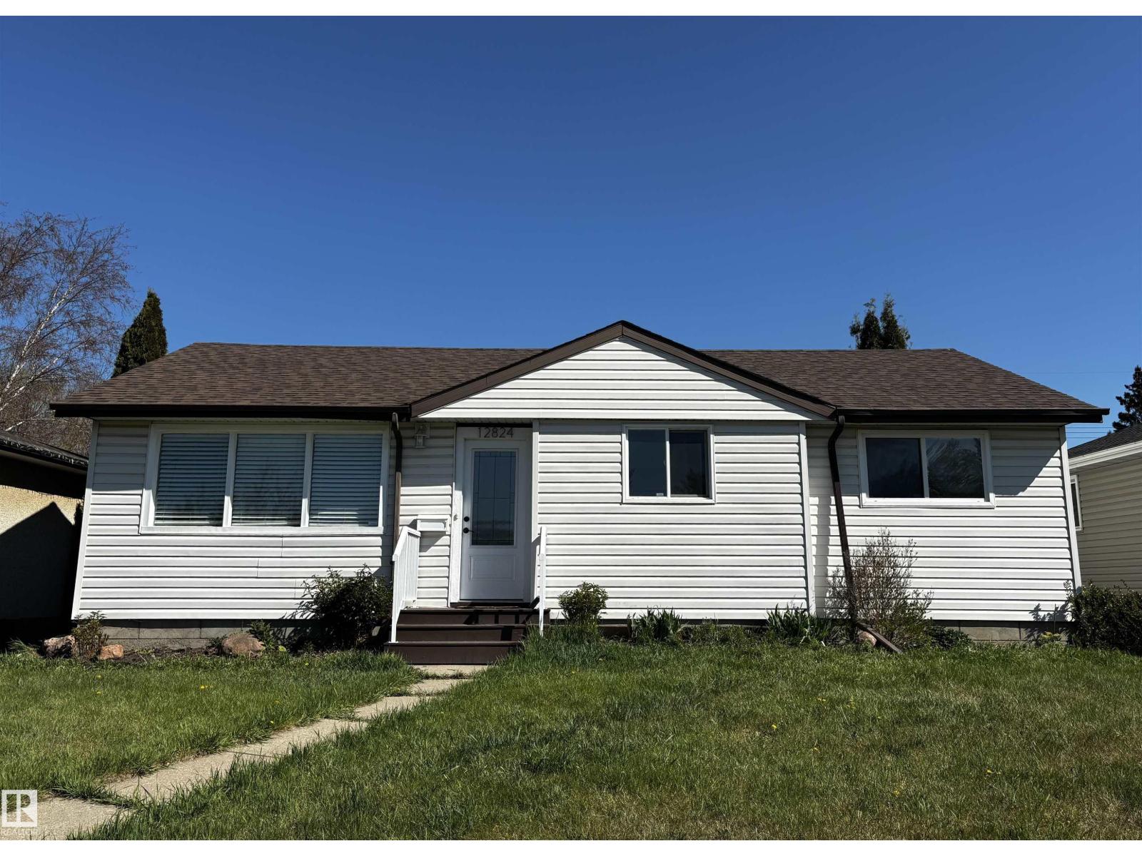 MLS® listing #29768466 for sale located at 12824 134 AV NW